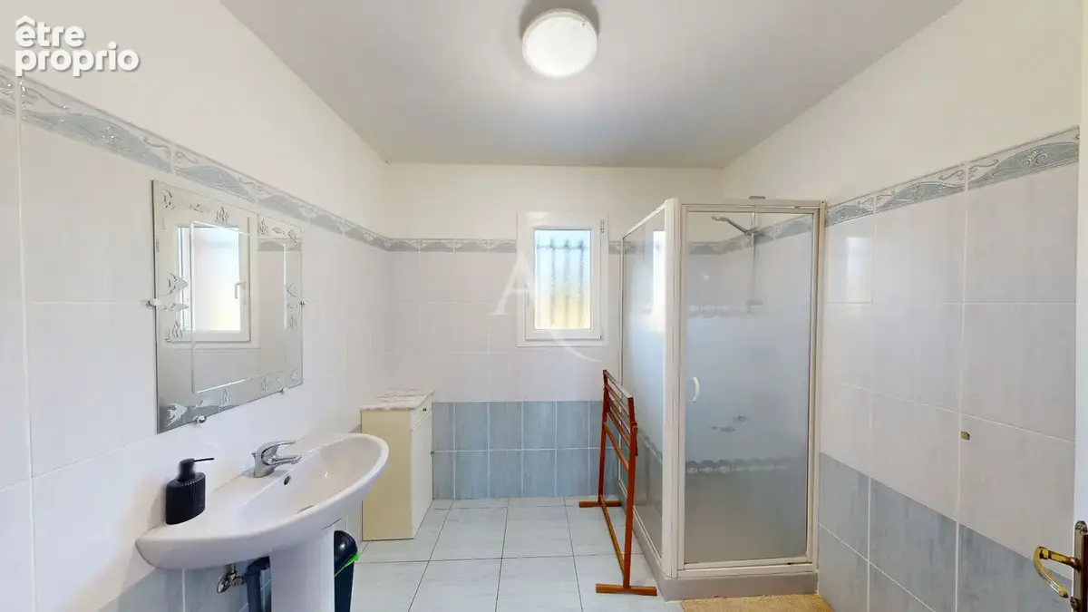 La palme - 4 chambres - parc 1 510 m² - piscine - 103 m² d'annexes - photo 13