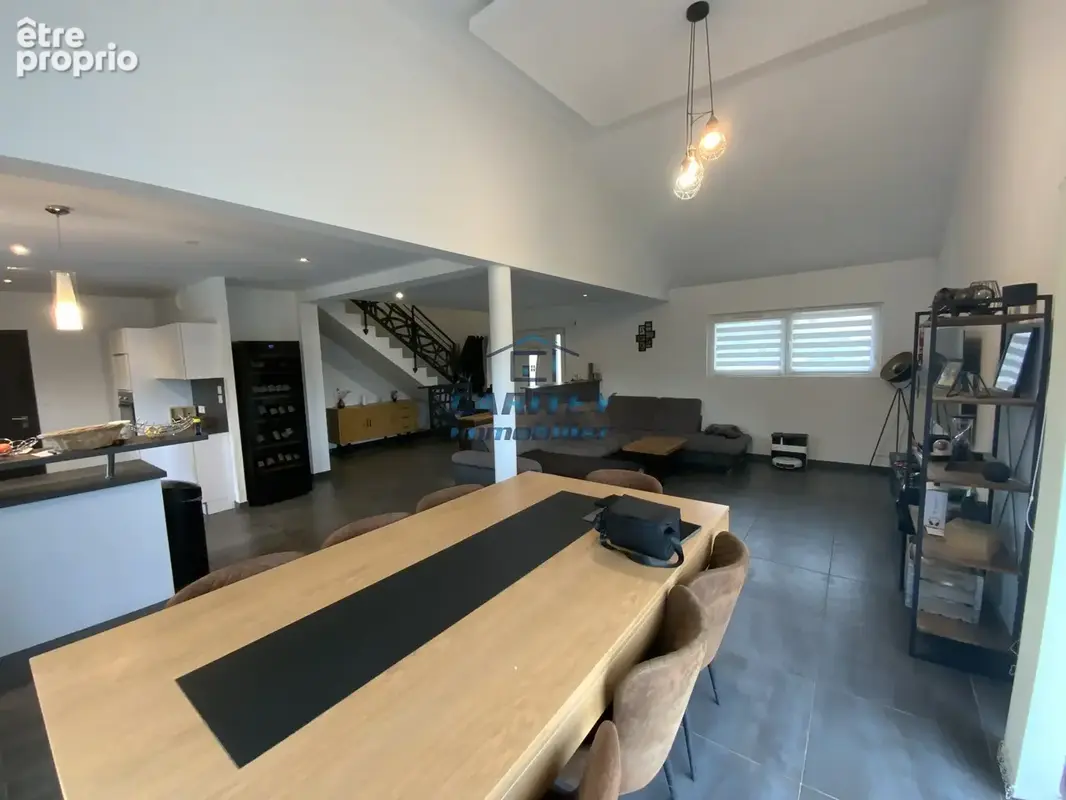 Superbe maison avec piscine à DORANS (90) - photo 10