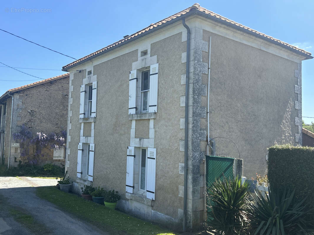 Maison à LISLE