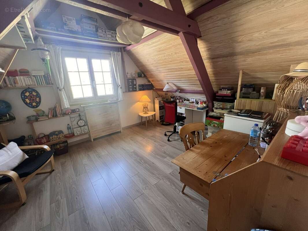 Maison à SAINT-CHERON
