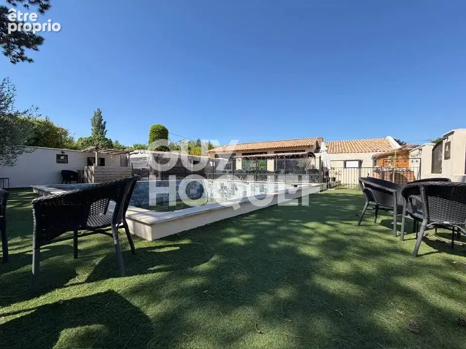 Maison L'Isle-sur-la-Sorgue, partage des eaux   de  120 m2 - photo 8