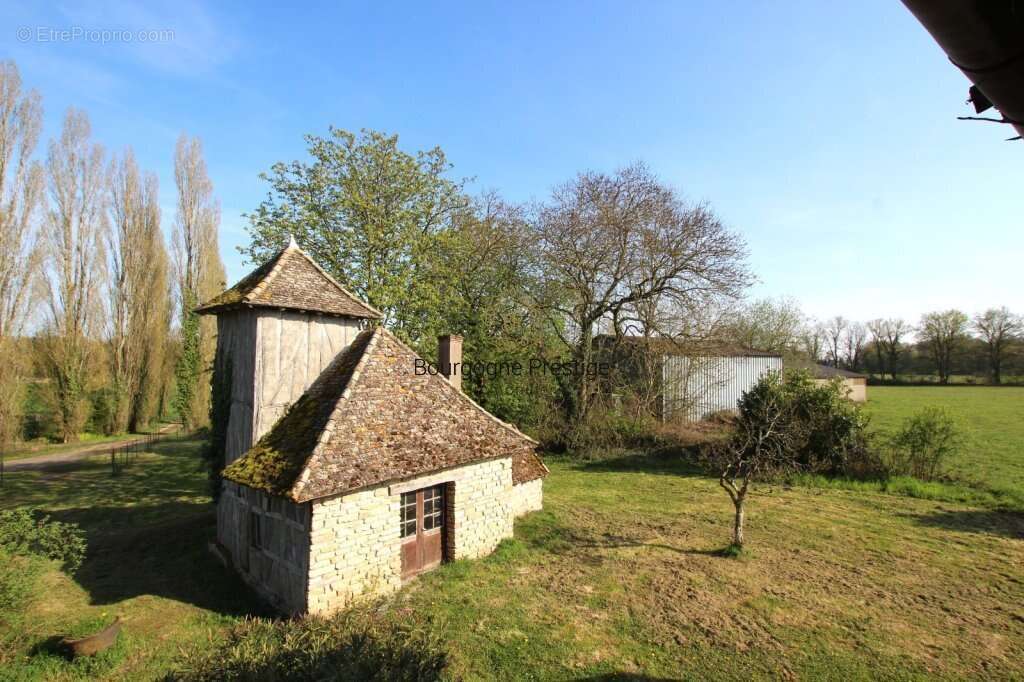 Maison à TOURNUS