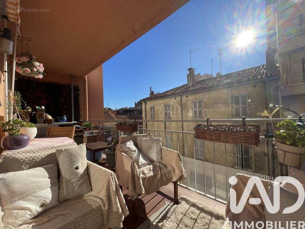 Photo 1 - Appartement à TOULON