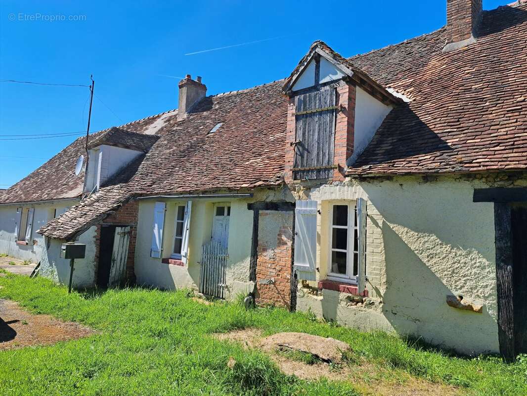 Maison à TILLY
