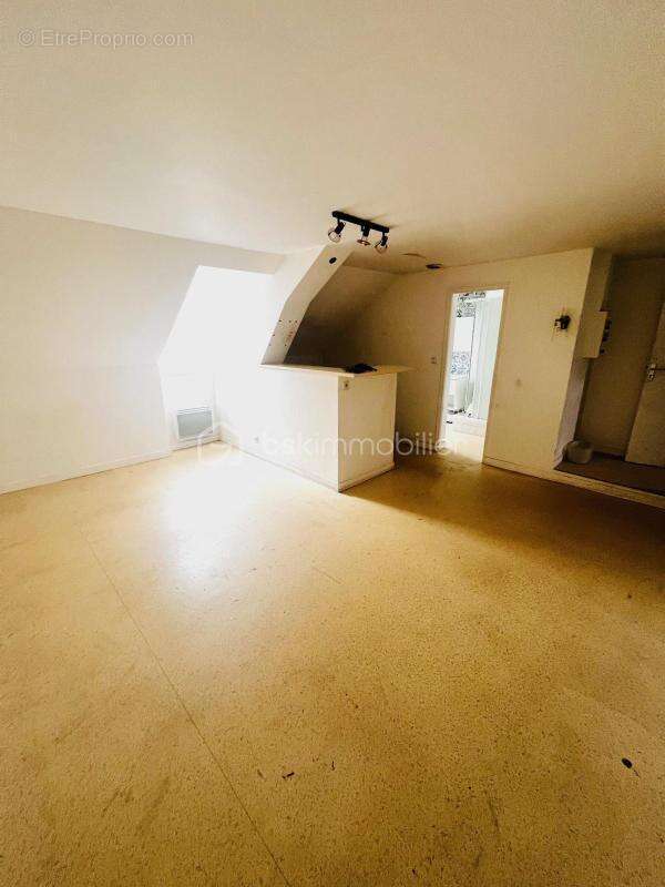 Appartement à FOUGERES