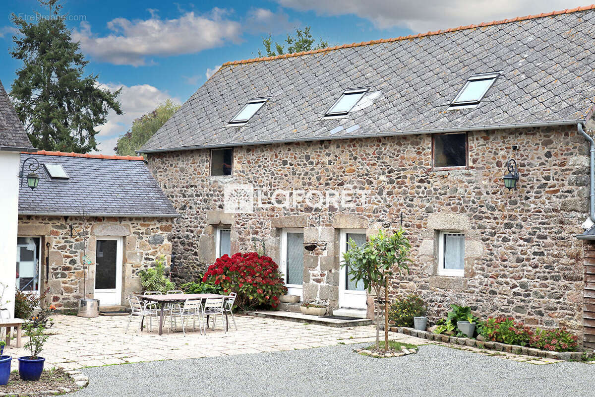 Maison à BRINGOLO
