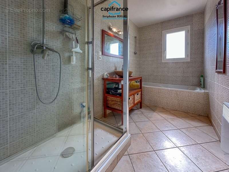 Maison à SAINT-VITE