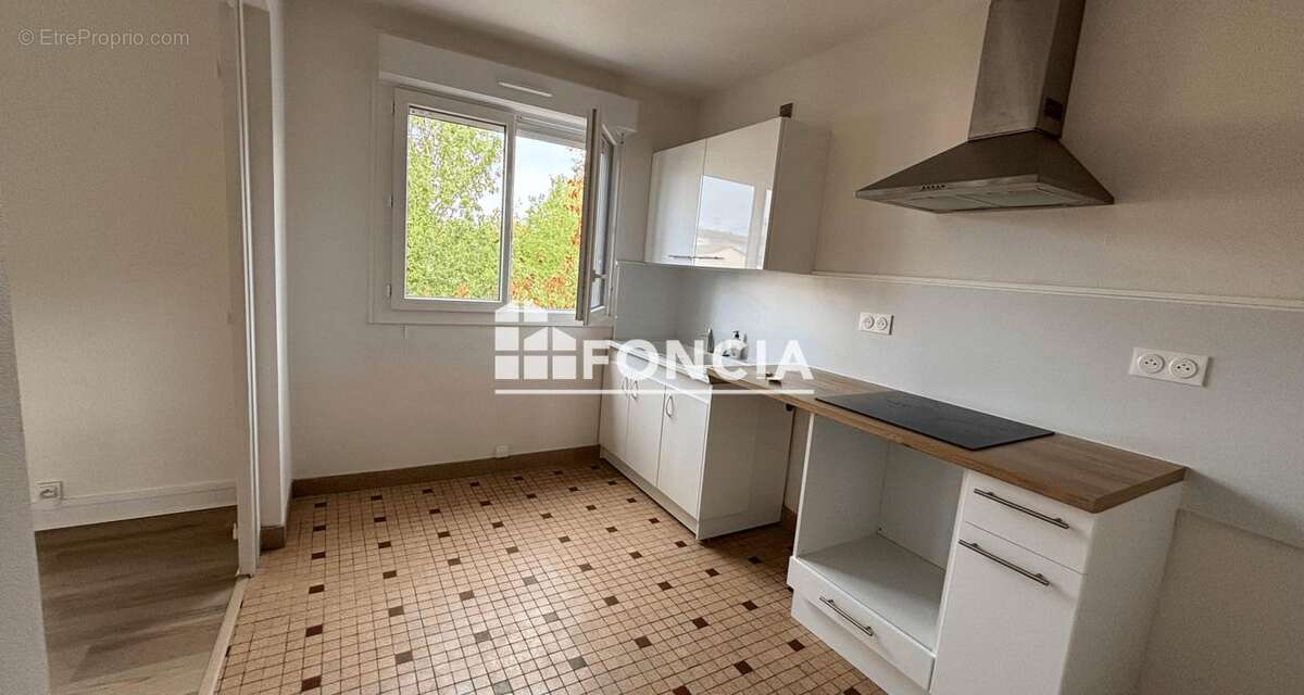 A deux pas du centre commerces secteur pré leroy - photo 3