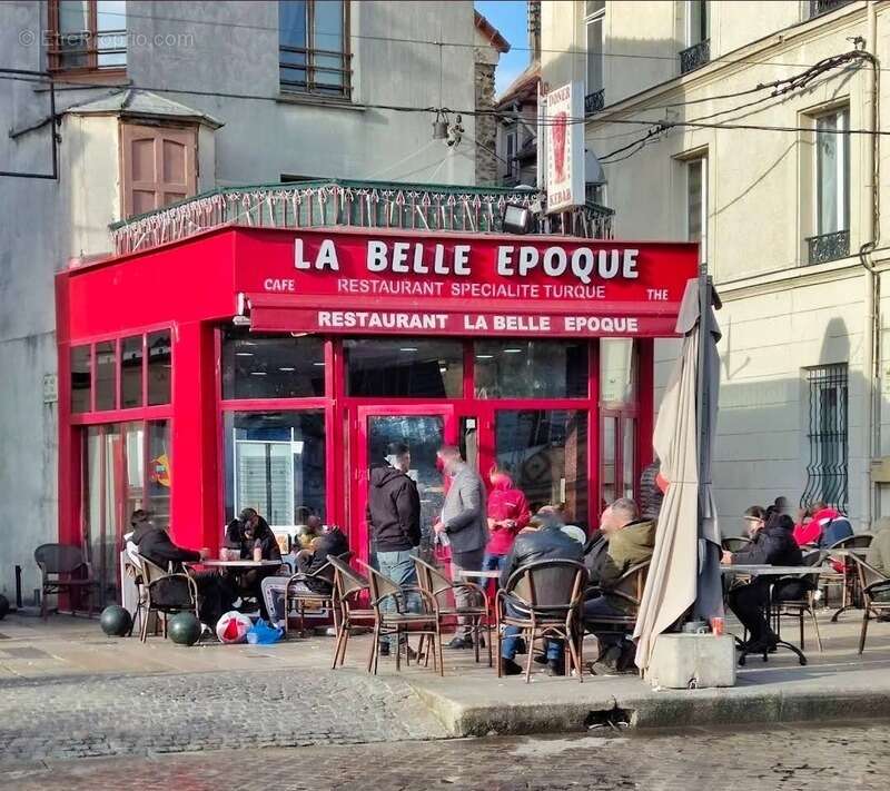 Commerce à CORBEIL-ESSONNES