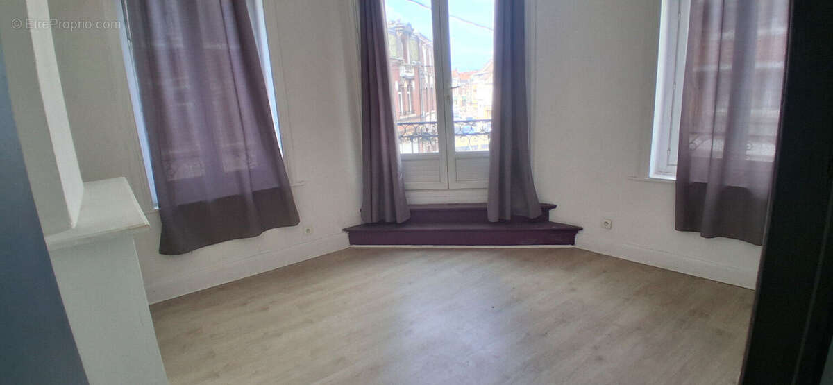 Immeuble Henin Beaumont 170 m2 - photo 2