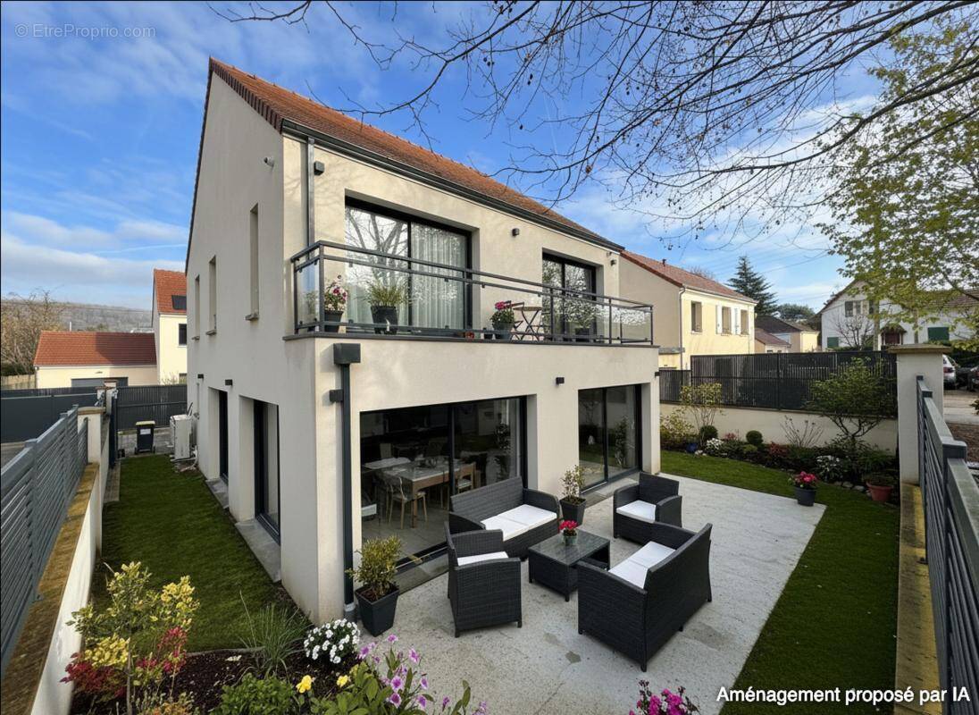 Maison à SAINT-REMY-LES-CHEVREUSE