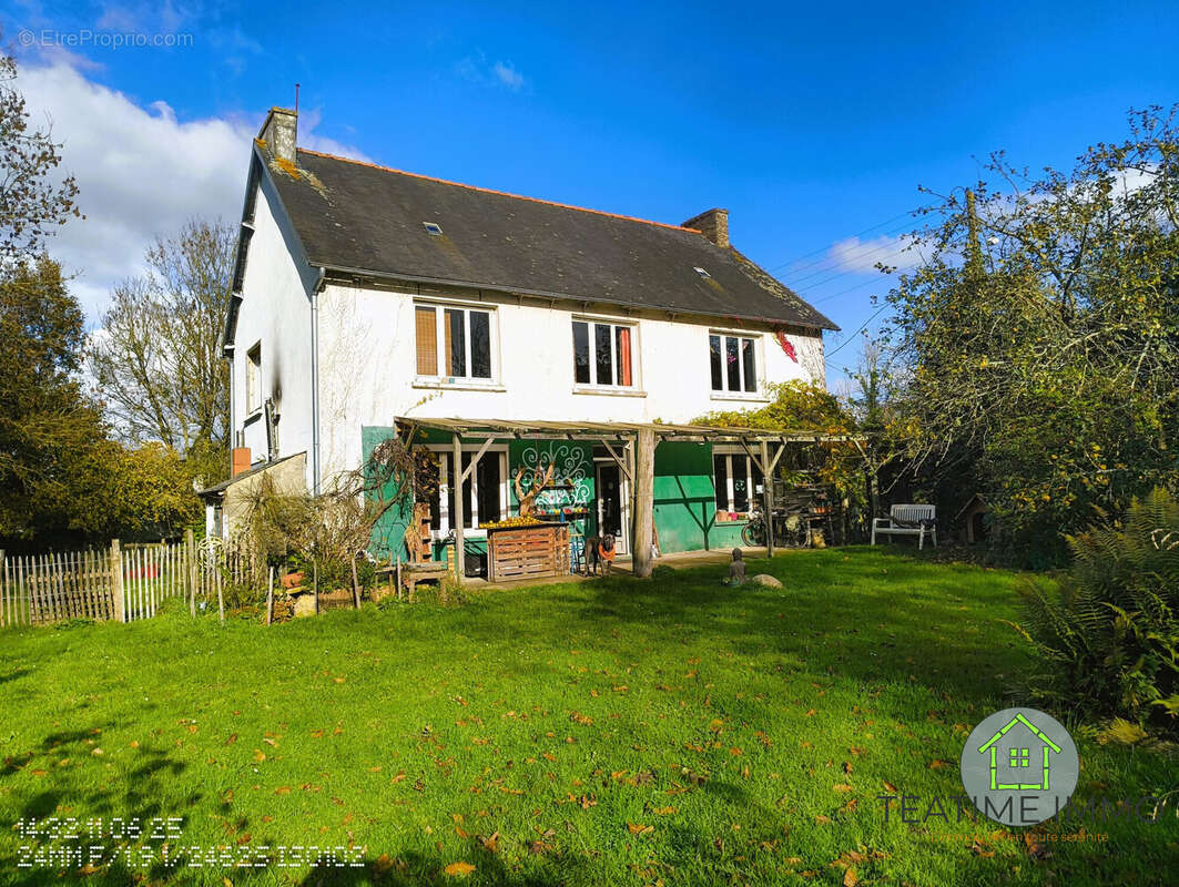 Maison à PLOUMILLIAU