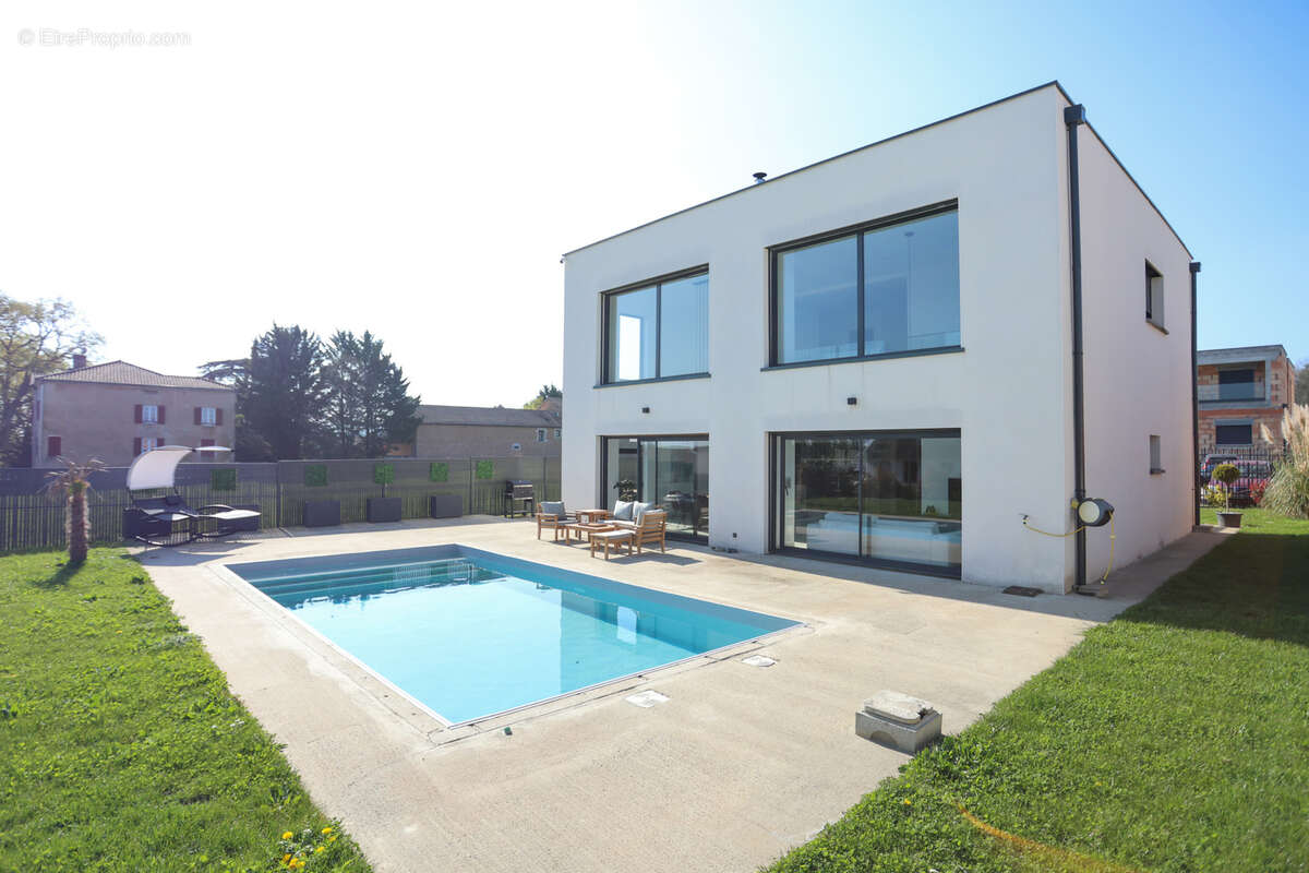 Villa neuve - photo 3