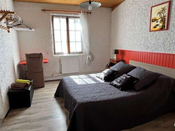 Maison à VERTEUIL-SUR-CHARENTE