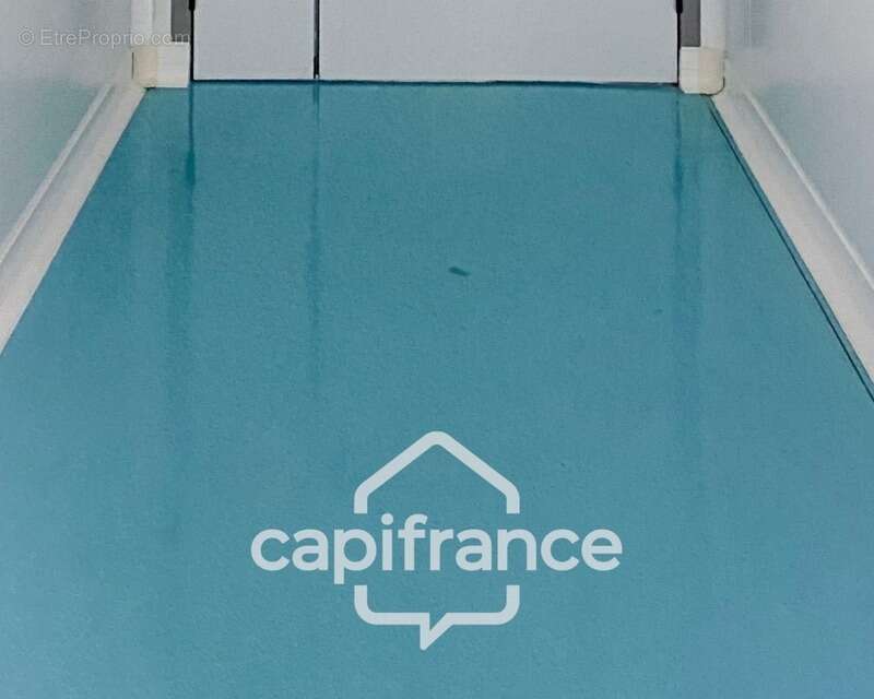 Commerce à LE SOLER