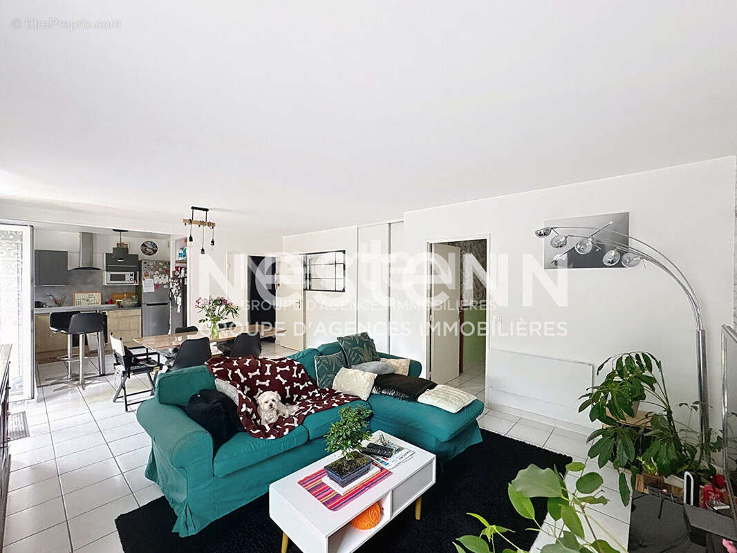 Appartement à SAVIGNY-SUR-ORGE