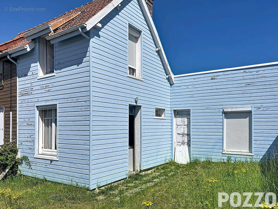 Agon coutainville, maison à rénover sur terrain de 123 m² exposé plein sud,  à 1 km environ de la plage et commerces - photo 2