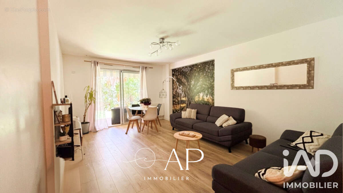 Appartement 80 m² à Toulon  - photo 4