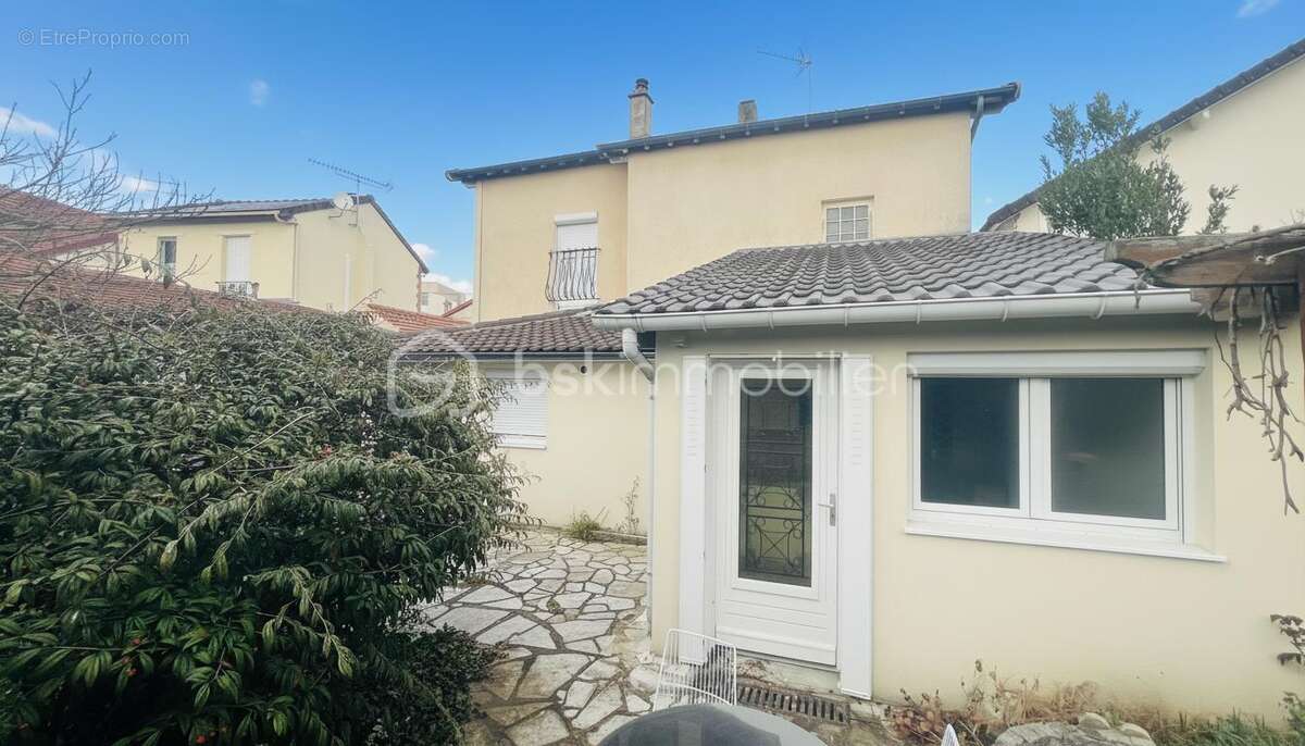 Maison Rénové avec studio indépendant - photo 2