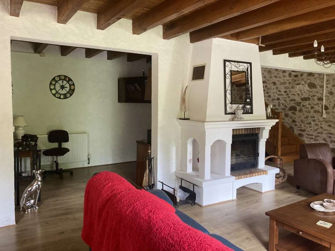 Maison à ABJAT-SUR-BANDIAT