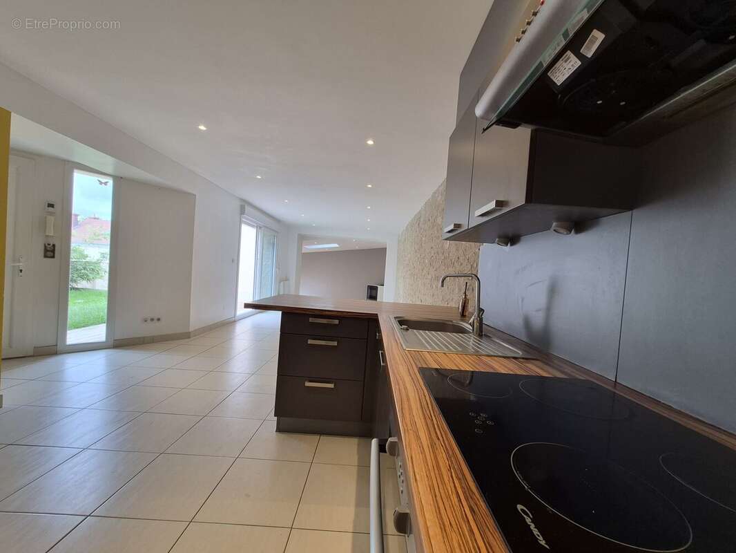 Maison à CONCEVREUX