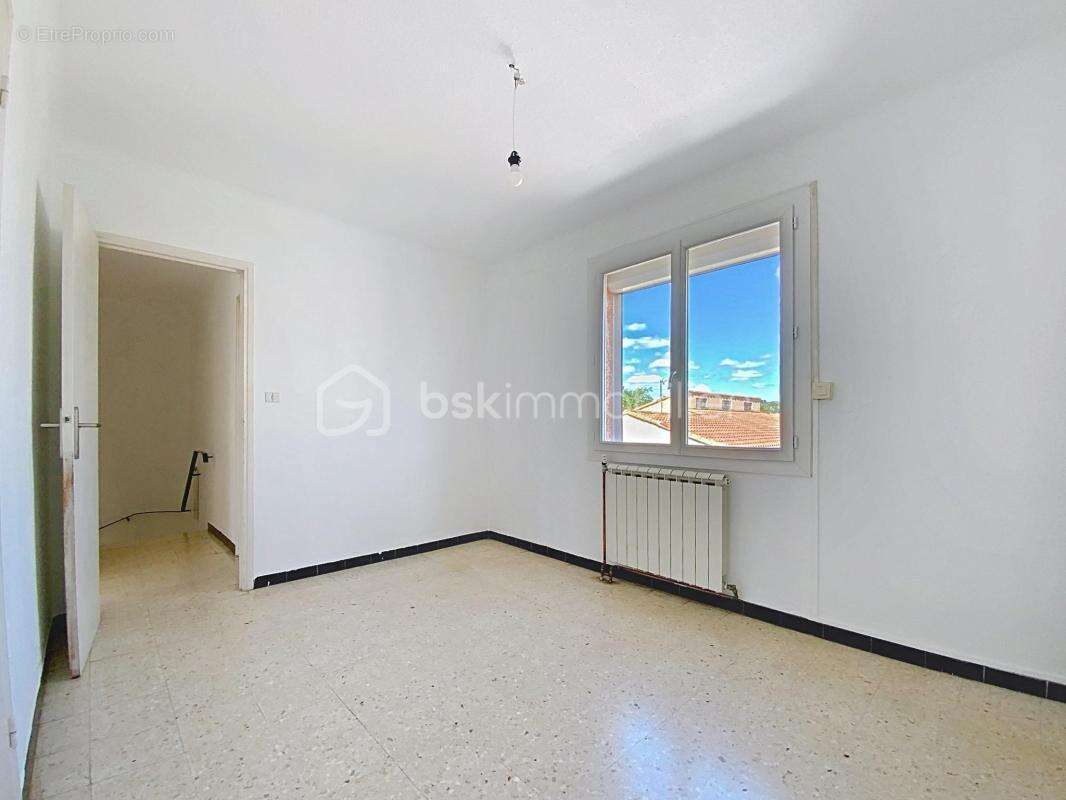Agde – maison familiale 107 m² – beaux volumes – 3 chambres – fort potentiel - photo 11