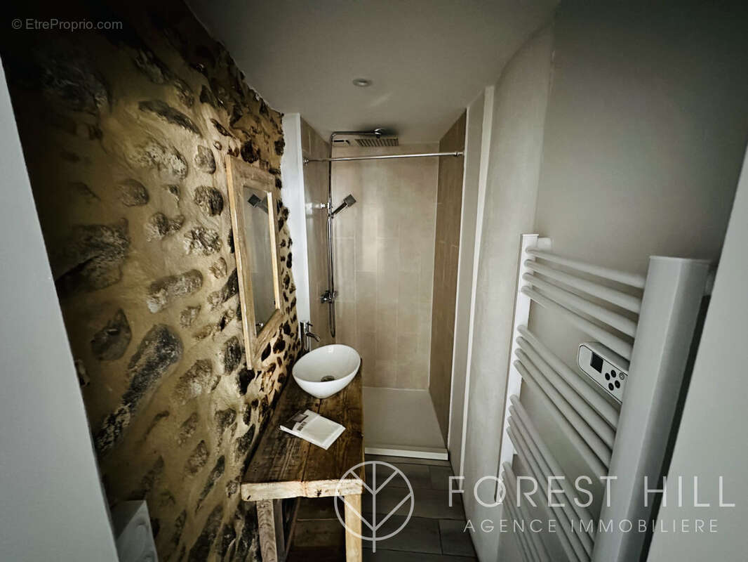 Appartement de caractère au cœur de Céret - photo 9