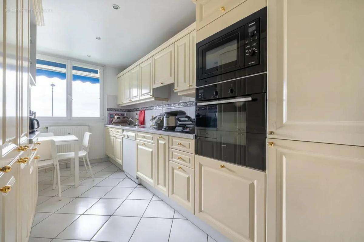 Appartement à CHAMPIGNY-SUR-MARNE