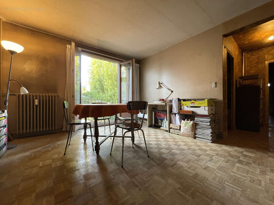 Appartement à MONTREUIL