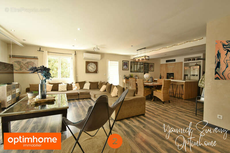 Appartement à SAINT-LAURENT-DE-LA-SALANQUE