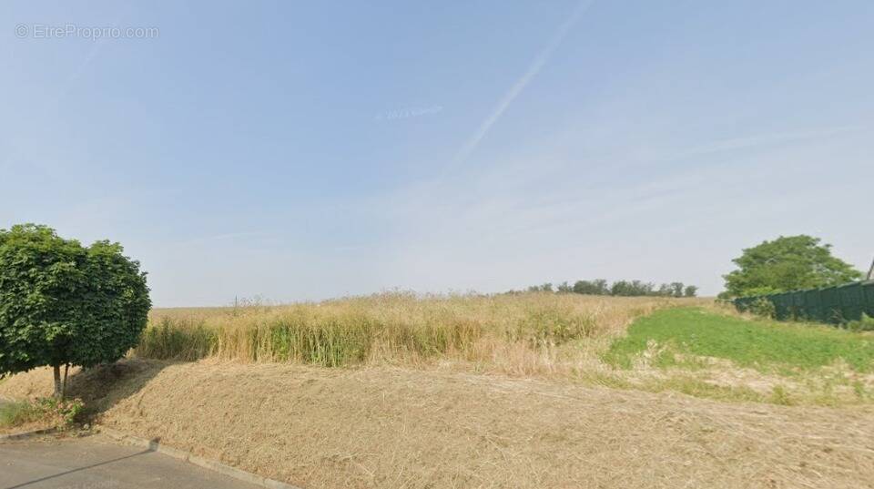 Terrain à JOUE-LES-TOURS