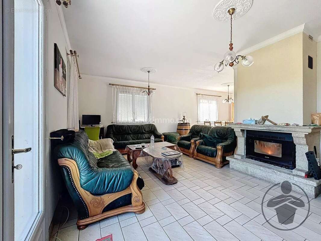 Vente Maison Saint-denis-de-pile(33910) 298 000ï¿œ - photo 3