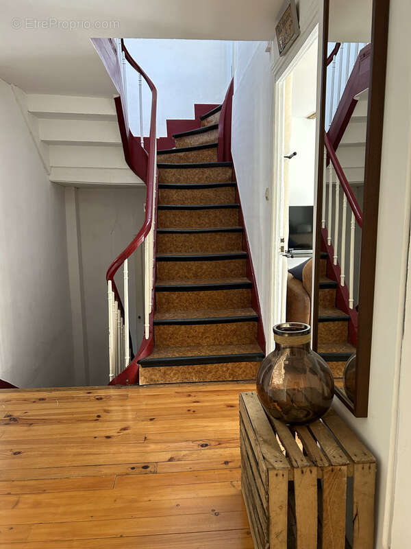 Maison de  155m2 avec local 80 m2 MORLAIX - photo 15