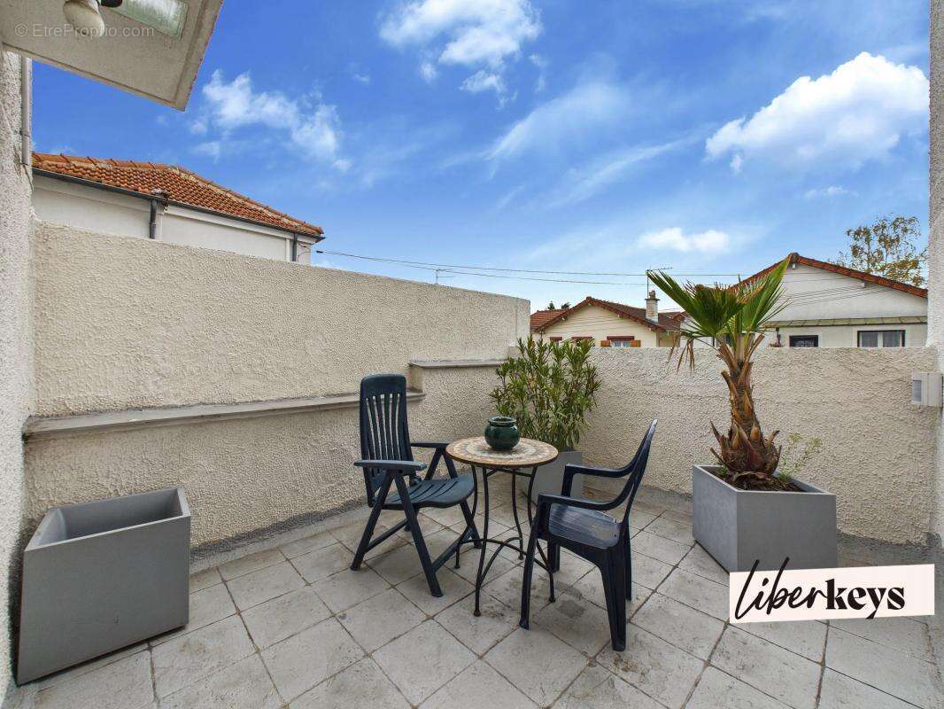 Maison à VILLEMOMBLE