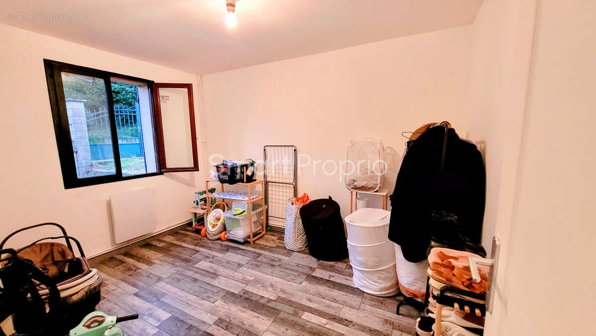 Maison à BREUIL-LE-VERT