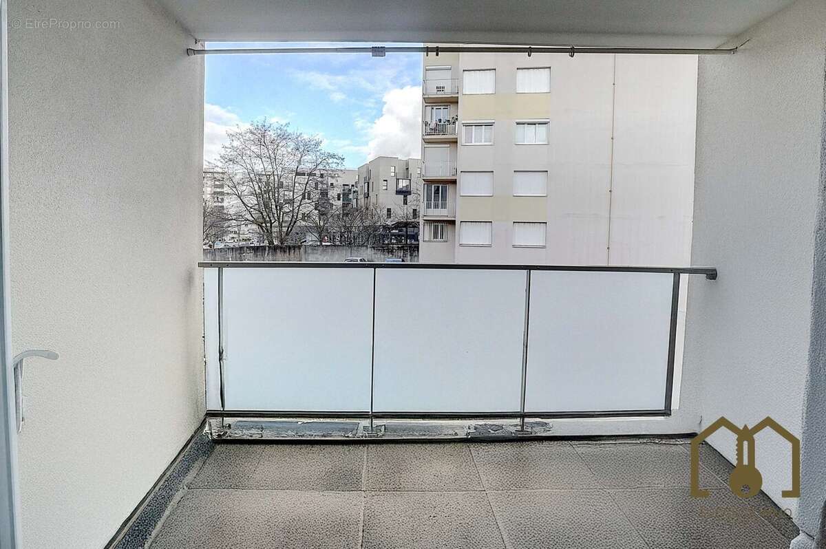 Appartement à SAINT-PRIEST