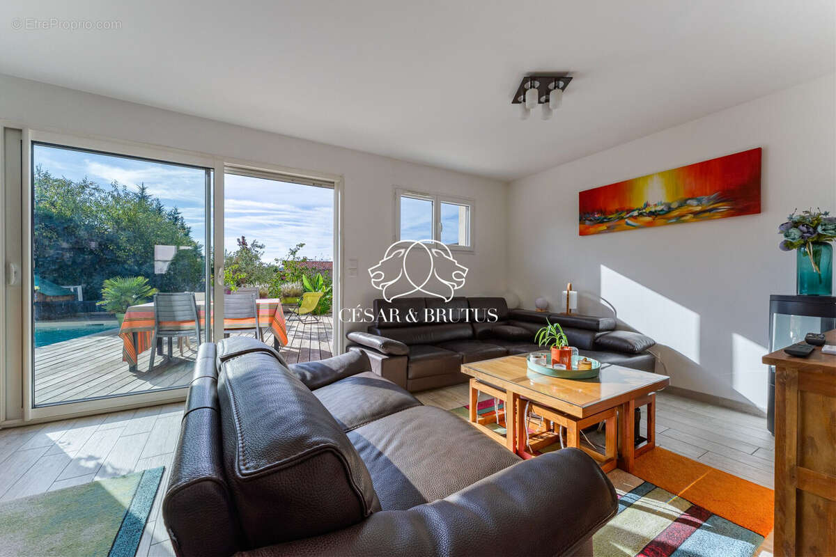 Maison à FRANCHEVILLE