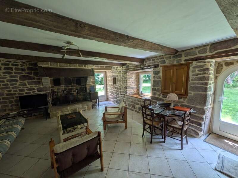 Maison à LOCMALO