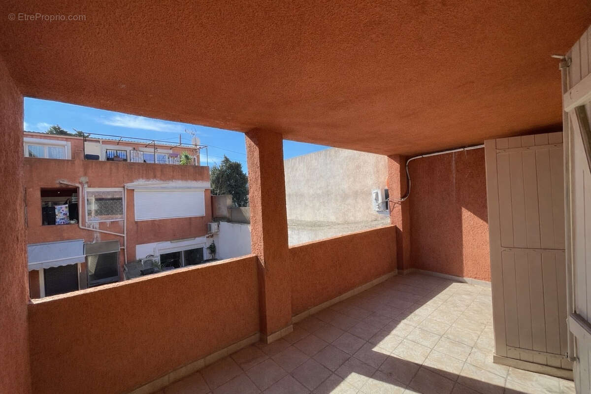 Appartement à MARSEILLE-15E