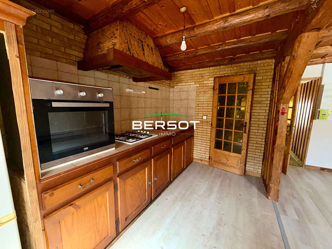 Appartement à LA CLUSE-ET-MIJOUX