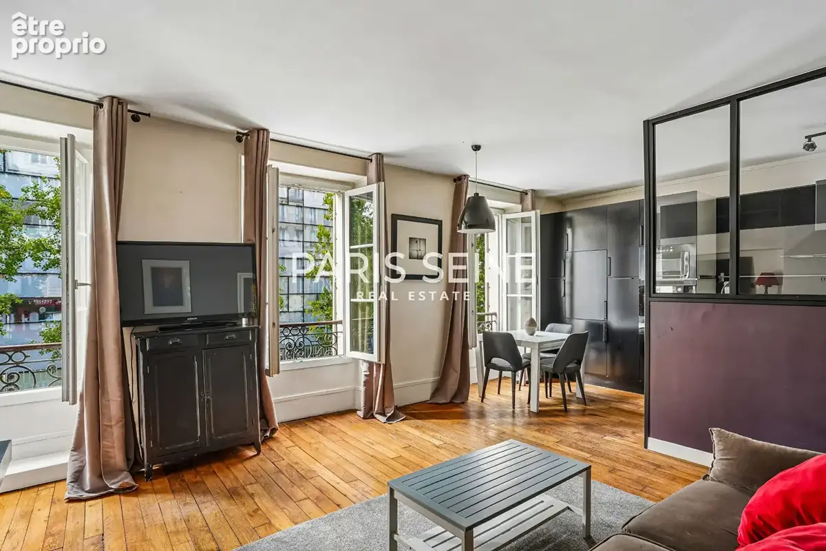 Appartement à PARIS-6E