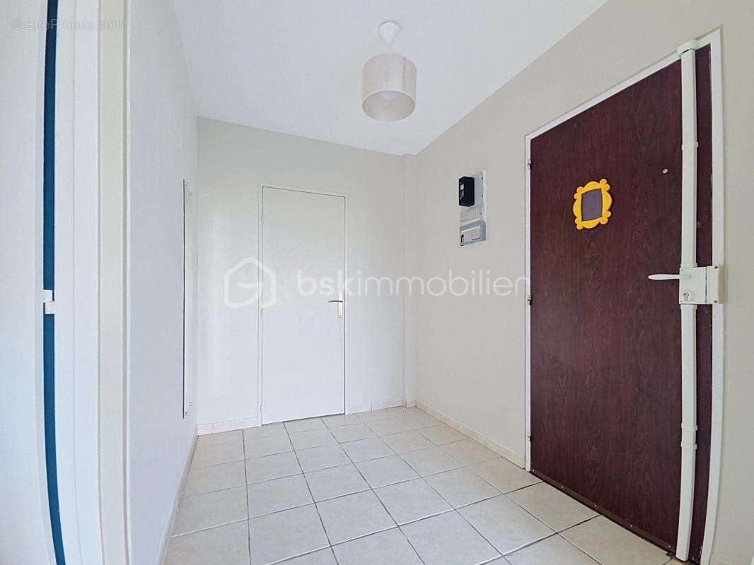 Appartement F4 résidence Chanteclair - photo 12