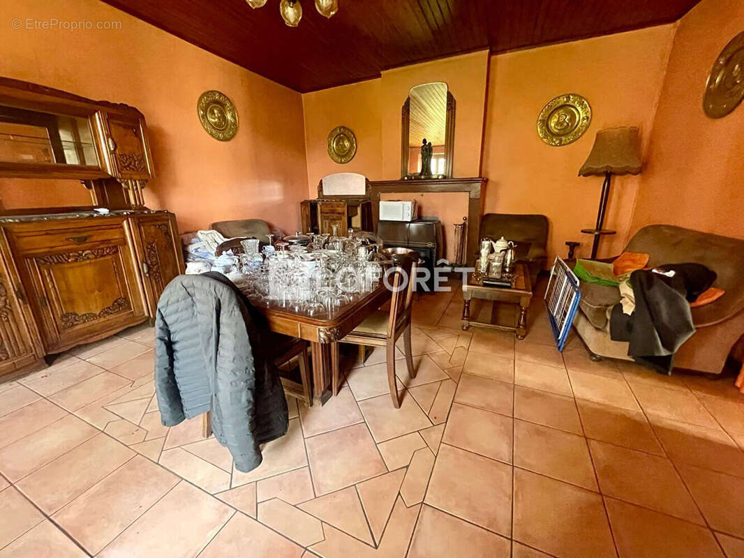 Maison à CUSSAC-FORT-MEDOC