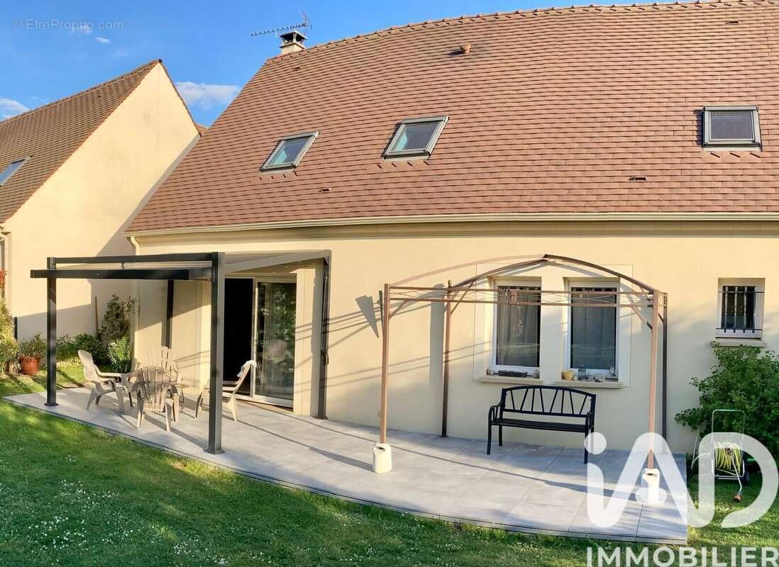 Photo 3 - Maison à ESBLY