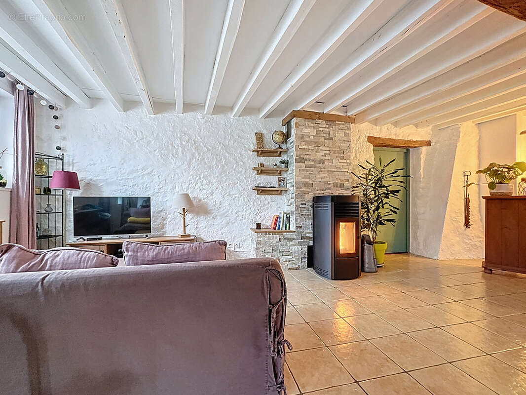 Maison à MONTMIRAIL