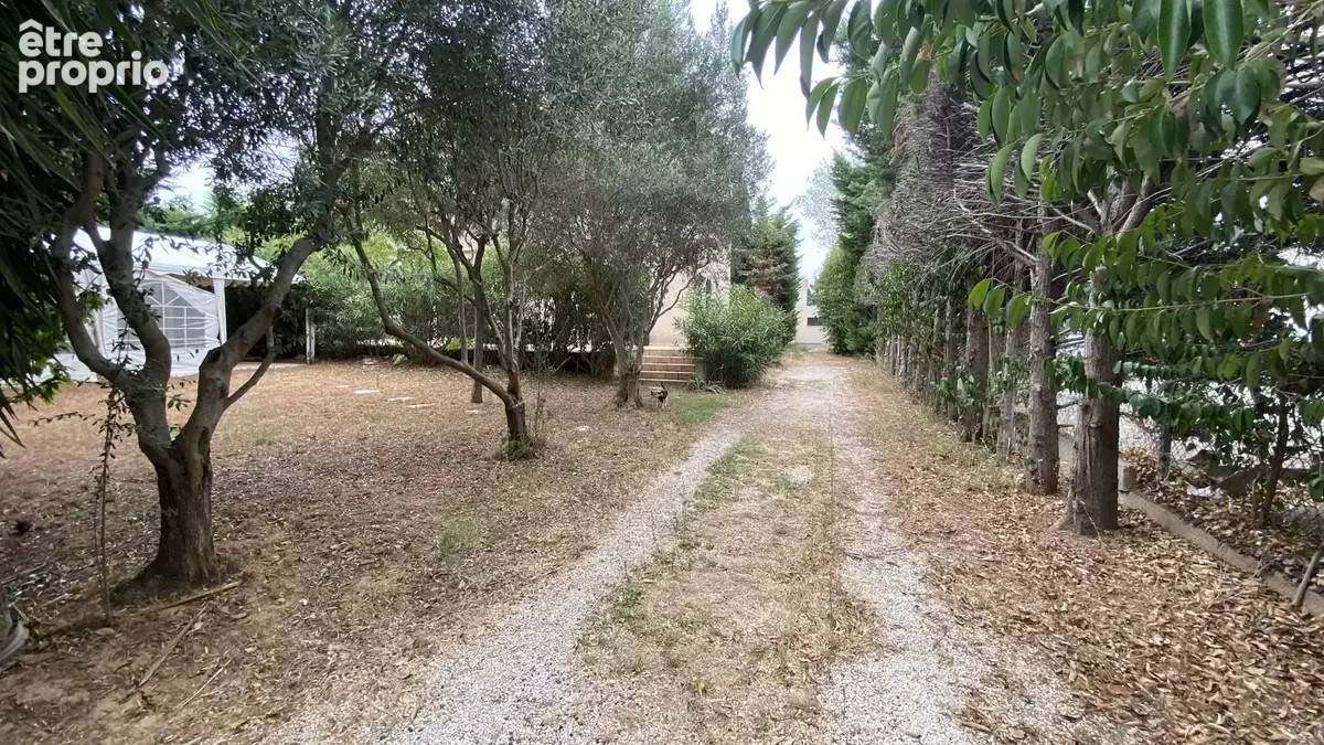 Maison familiale T6 de 150 m2 avec terrain et piscine - photo 5
