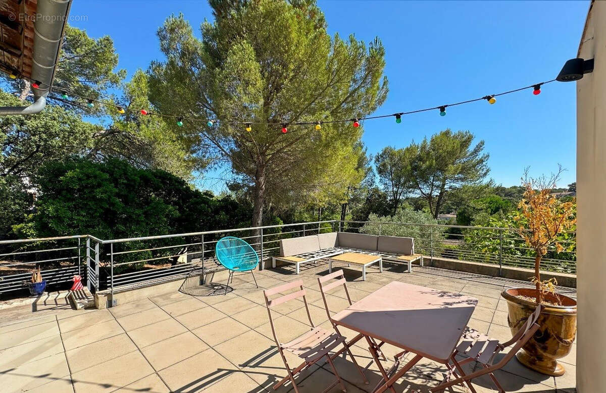 Maison à NIMES