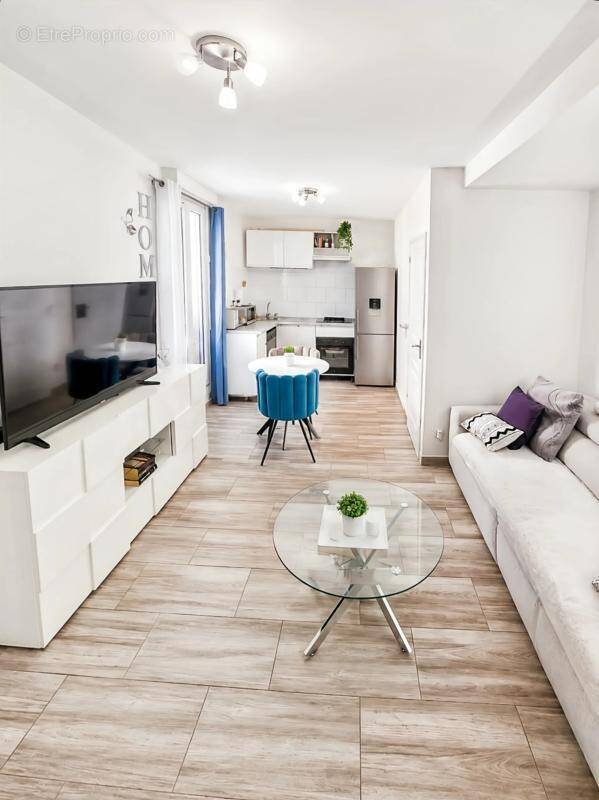Appartement à MARSEILLE-14E