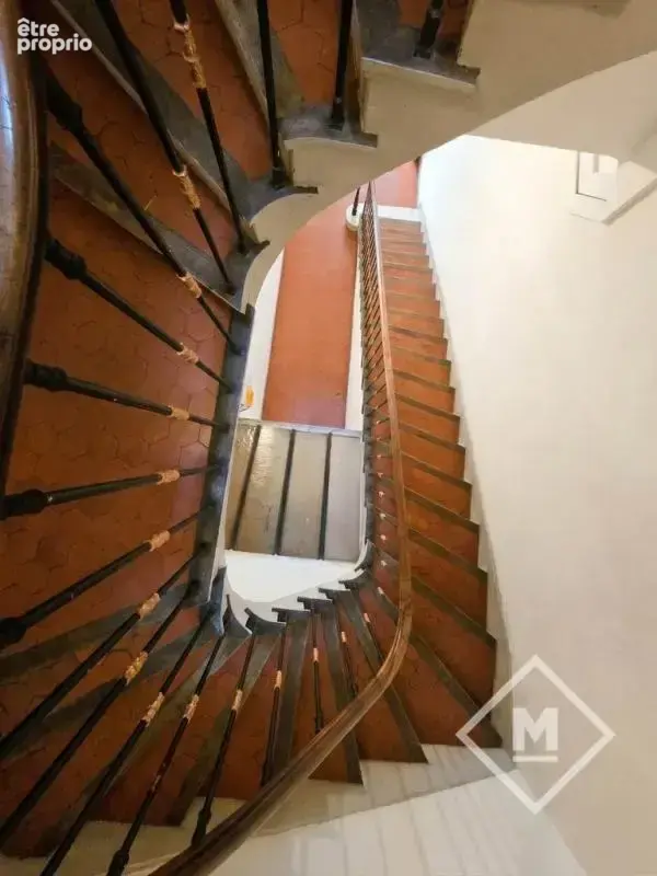 Vente magnifique appartement type 2 de 58m2 avec beaucoup de cachet dans une bel immeuble secteur Paradis Carré d'or 13008 Marse - photo 11