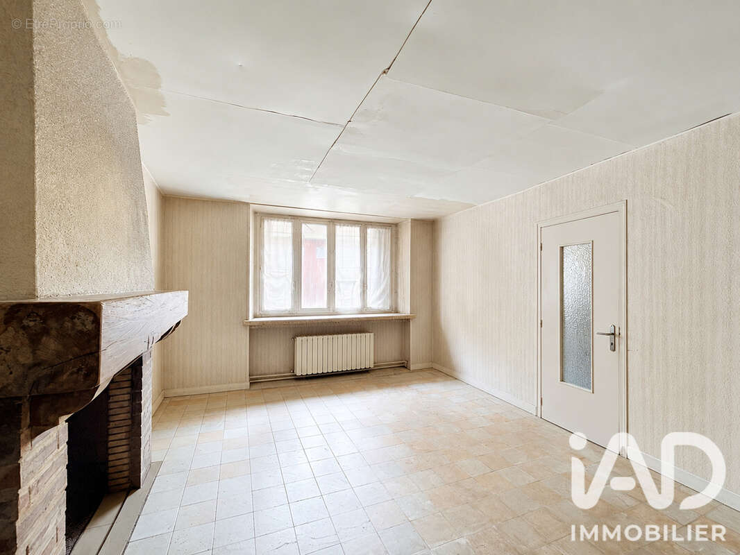 Maison 172 m² à Damery  - photo 9
